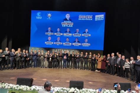 AK Parti Batman’da belediye başkan adaylarını tanıttı